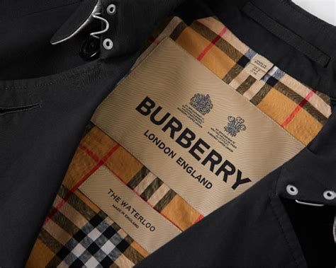 burberry novara azienda|Burberry .